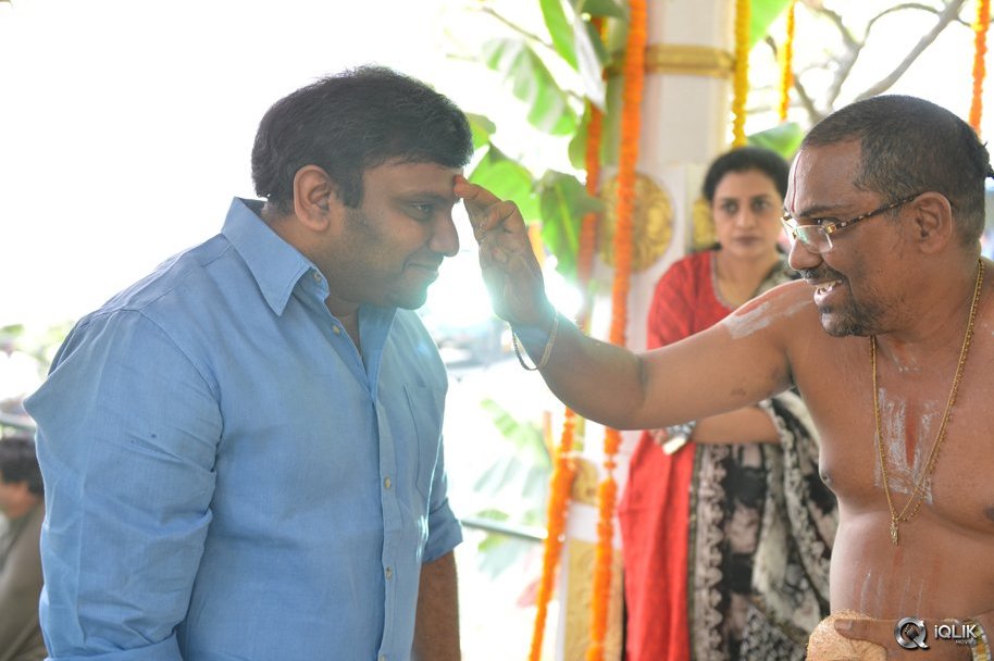 Kalyan-Ram-and-Puri-Jagannadh-Movie-Opening